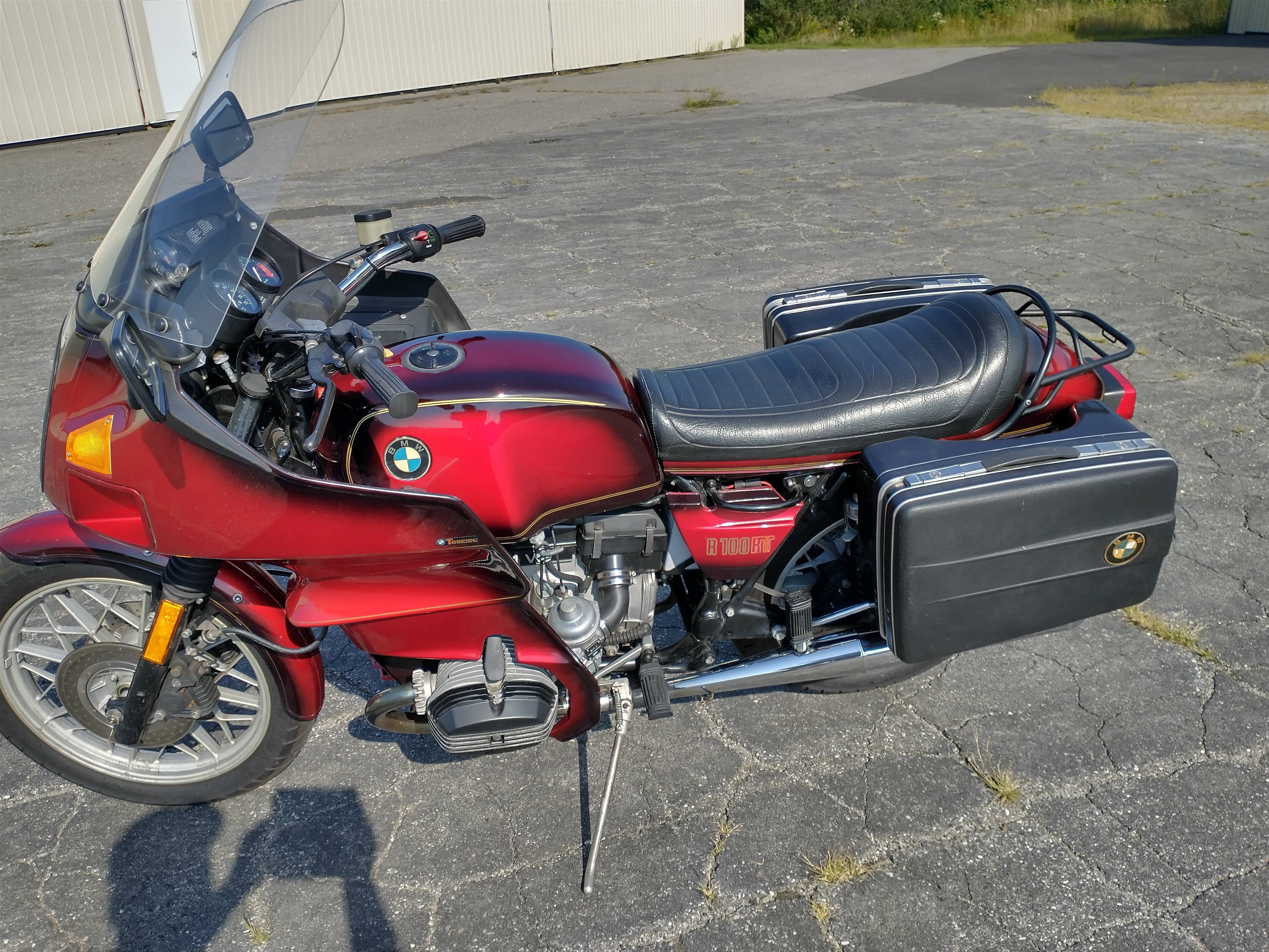 Sold - Low-Mile Sport-Tourer: 1981 BMW R100RT - Hemmings.com