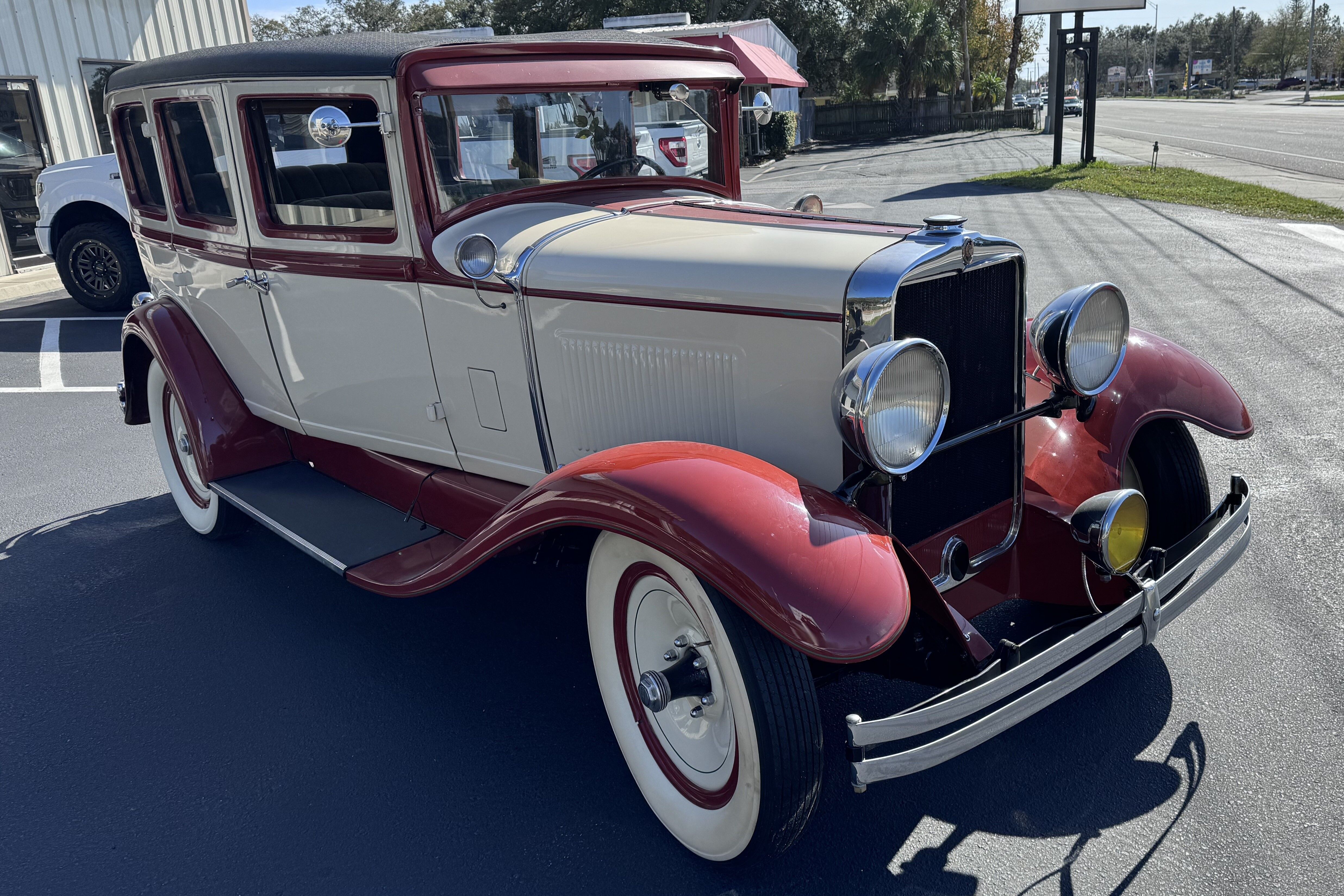 Sold - Restored 1929 Peerless Model 6-81 Deluxe Sedan - Hemmings.com