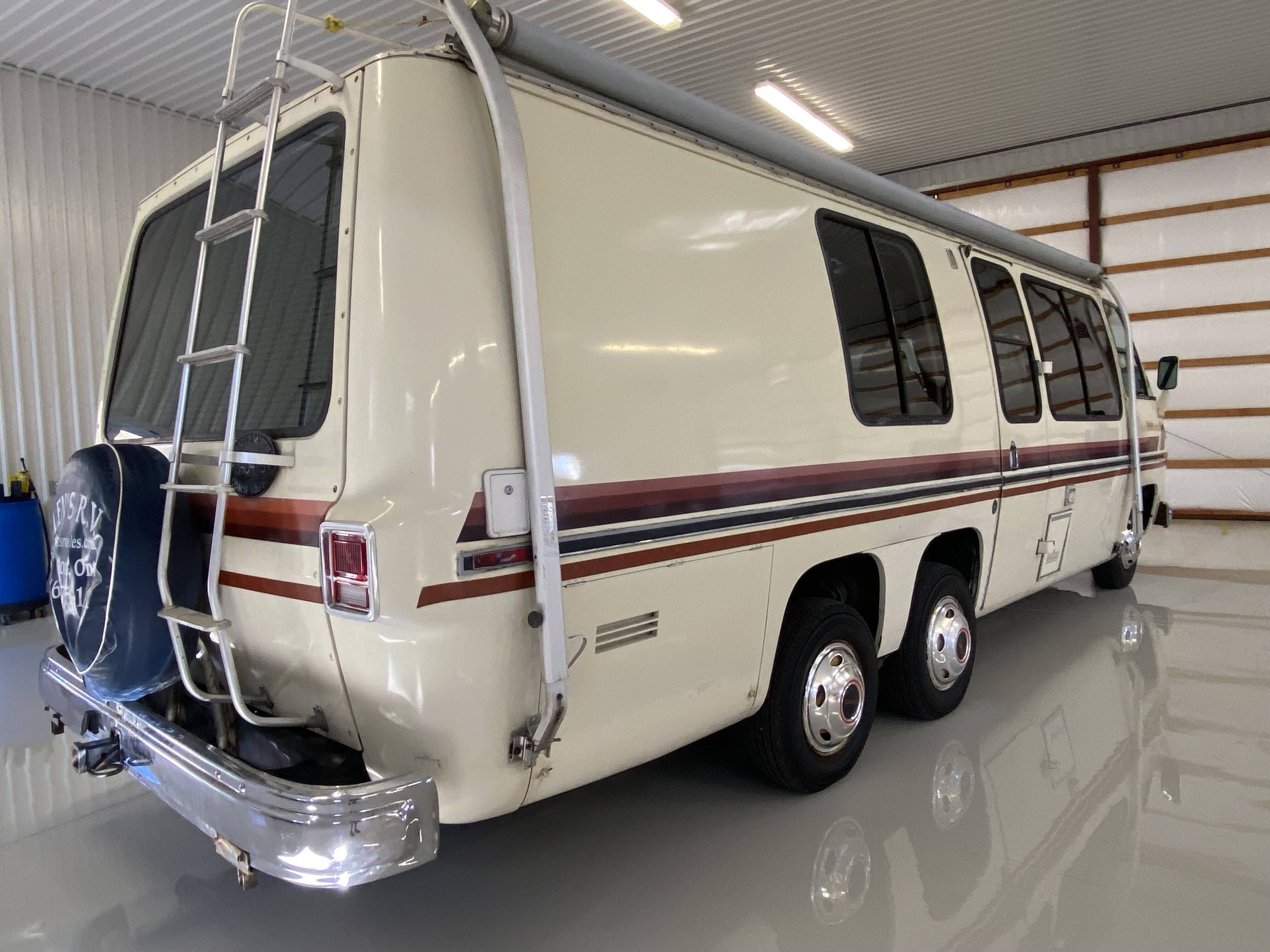 Sold - No-Reserve, 26-Foot 1978 GMC Royale Motorhome | Hemmings