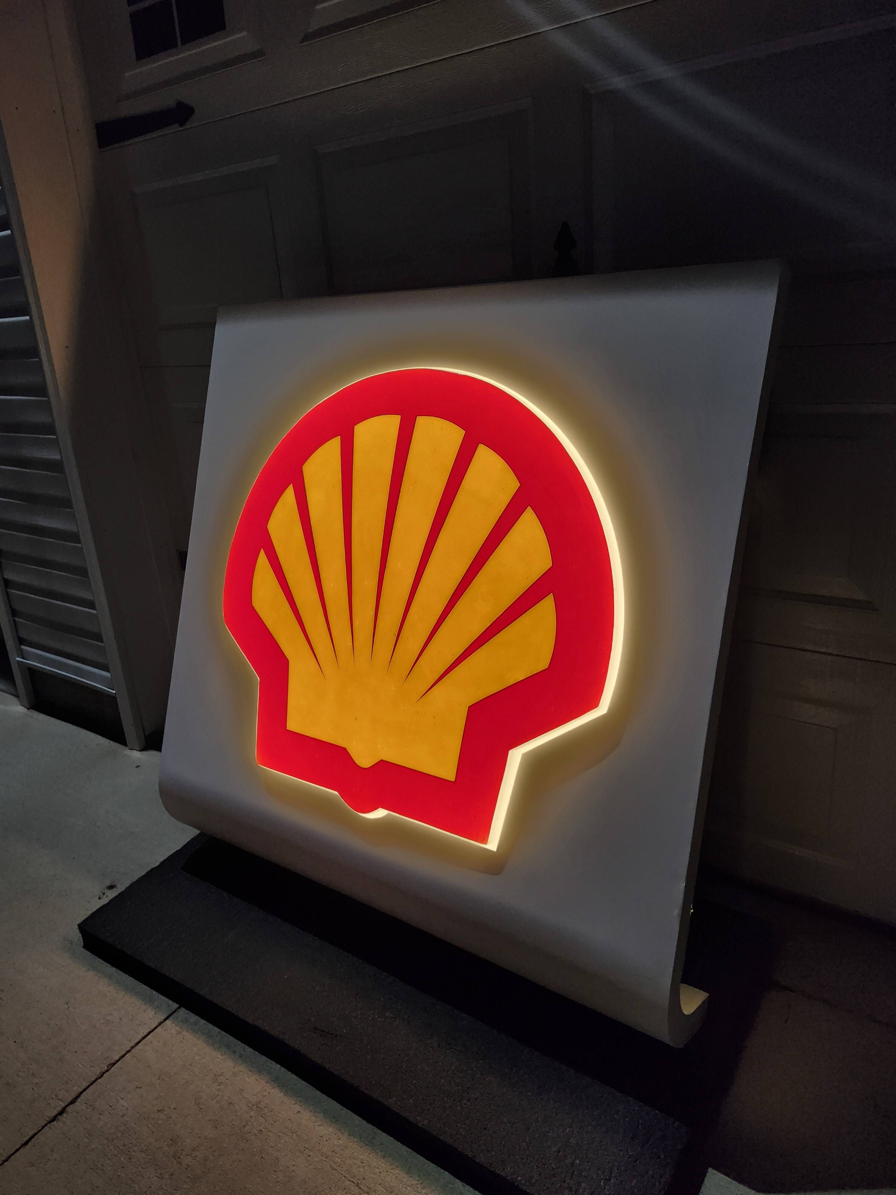 Sold - No-Reserve Shell Backlit LED Sign - Hemmings.com