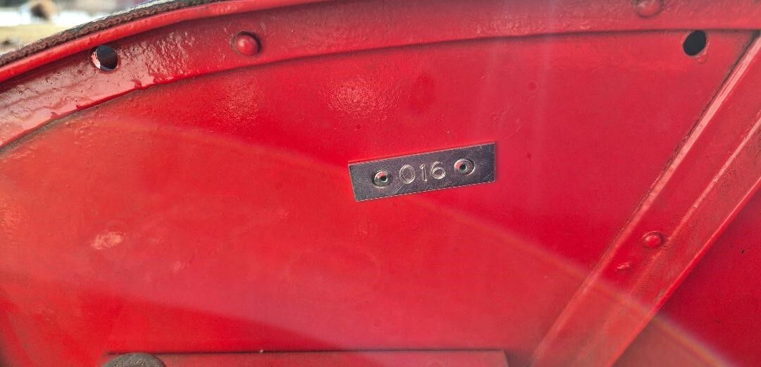 1954 IHLE Schottenring CarConvertible 016 Red and black Black vinyl Kohler 305-cc L-head four-stroke single