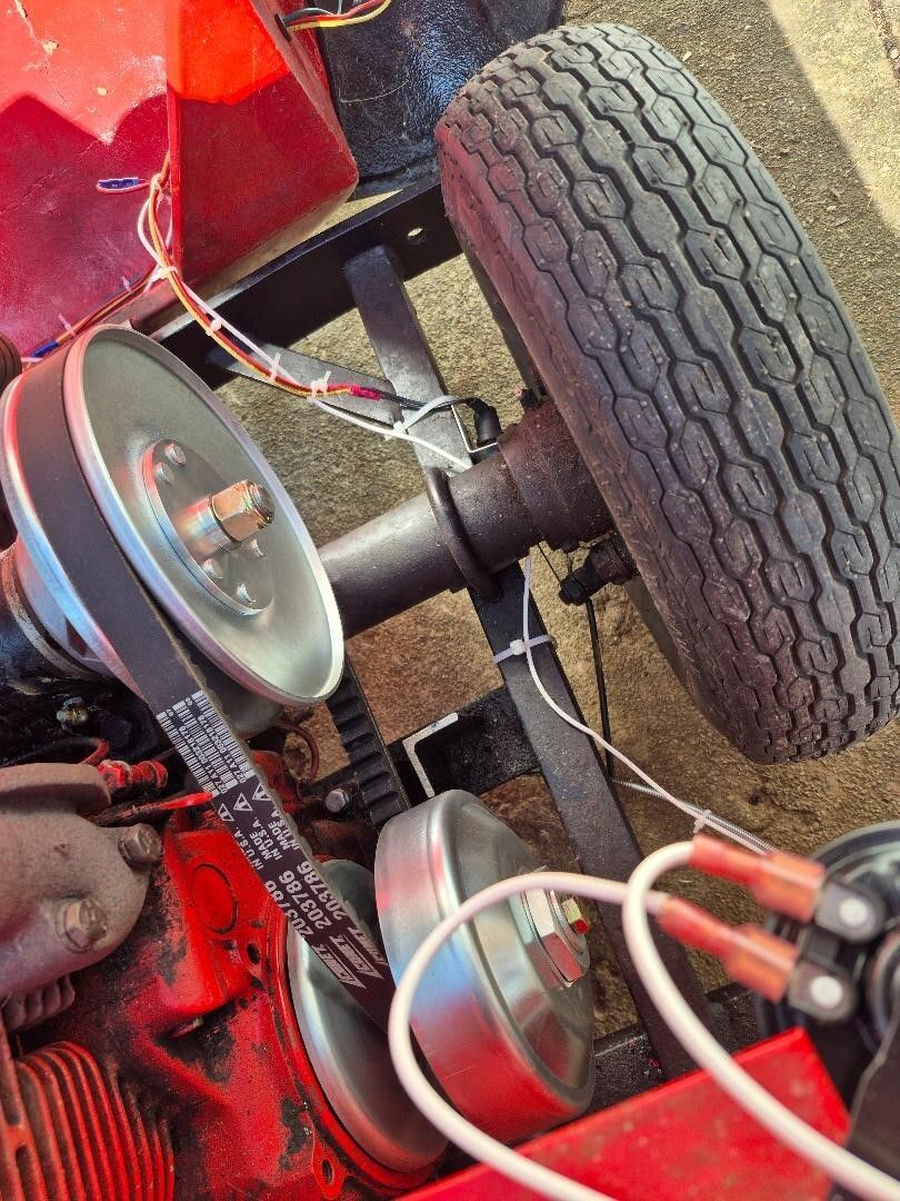 1954 IHLE Schottenring CarConvertible 016 Red and black Black vinyl Kohler 305-cc L-head four-stroke single