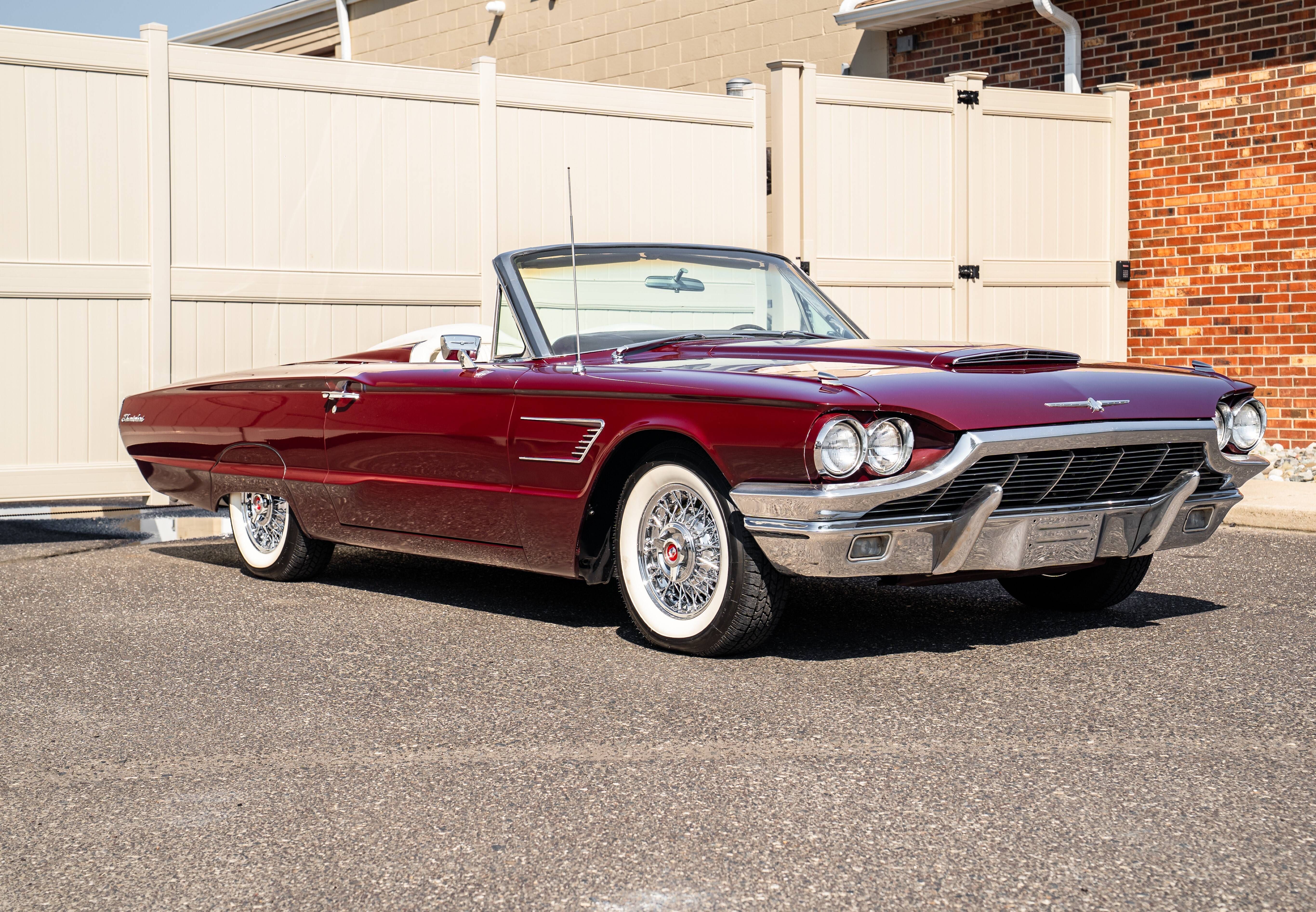 EMINEM CAR FORD THUNDERBIRD赤 Magazine Featured 1965 Ford Thunderbird Convertible - Hemmings.com
