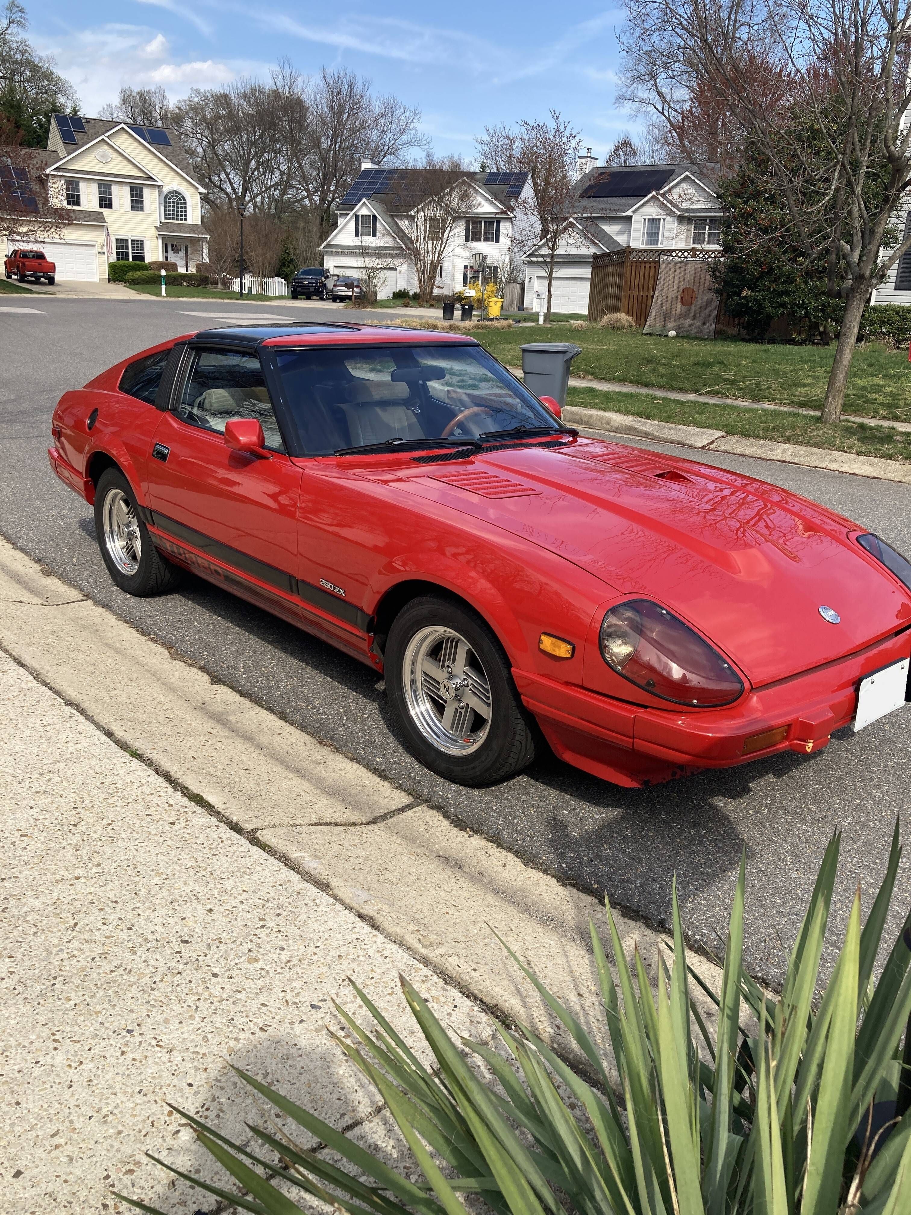 1983 Datsun 280ZX with Inline 6-Cylinder L2.8ET MFI Turbo SOHC