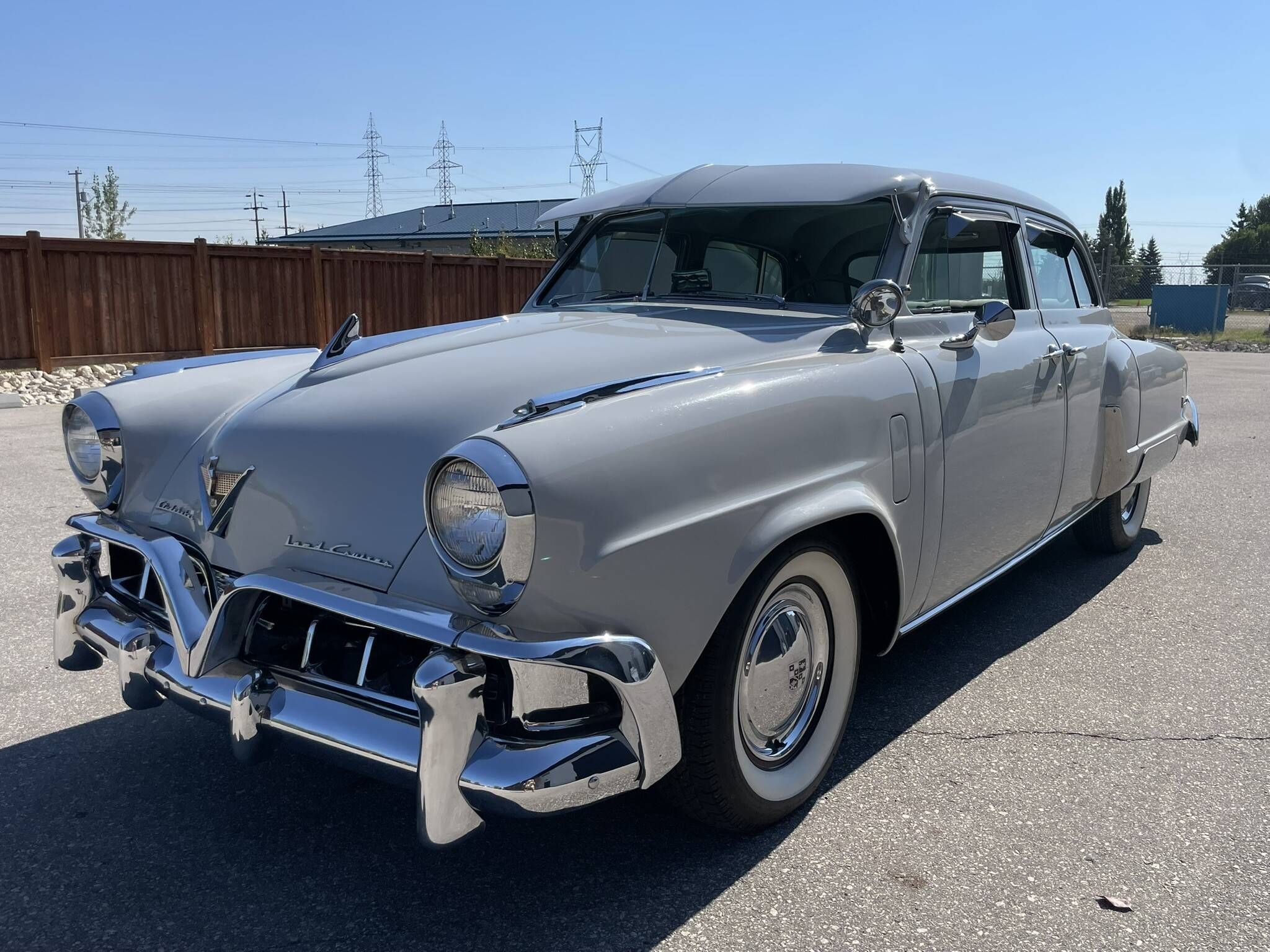 CowParde ムーヨークセレブレーション(大) Well-Accessorized 1952 Studebaker Land Cruiser Sedan | Hemmings