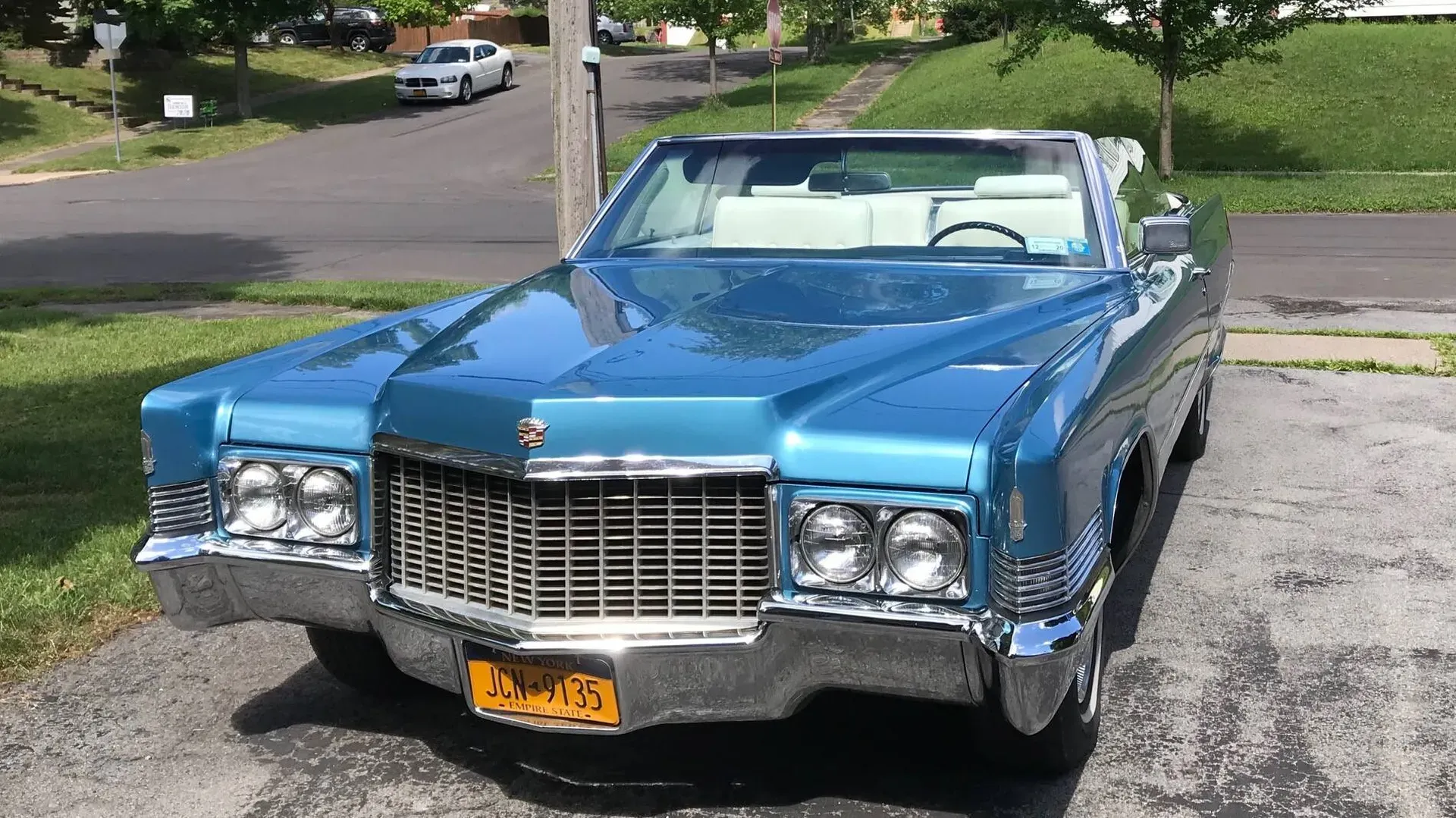 Vintage 1970 Cadillac DeVille Convertible Elegant Blue and White
