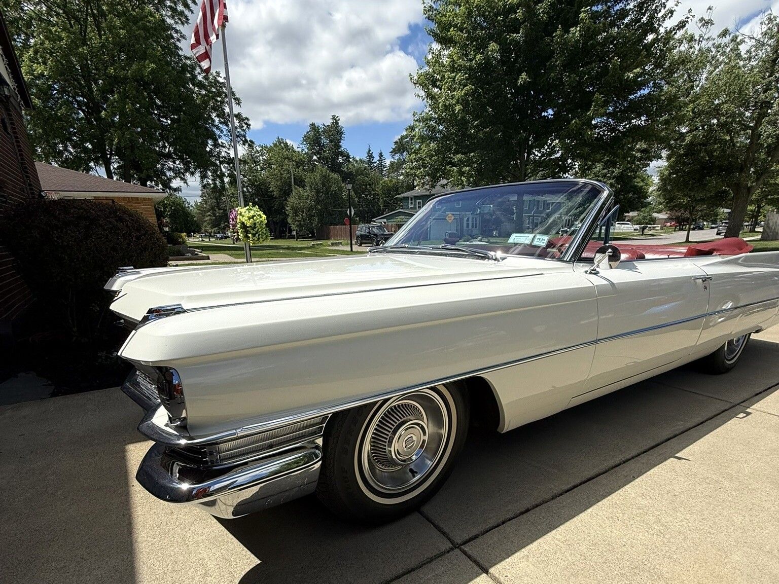 ヴィンテージ激レア✨1978 ガーフィールドペンダントトップ Sold - Open-Air Elegance: 1963 Cadillac Convertible From Long-Term