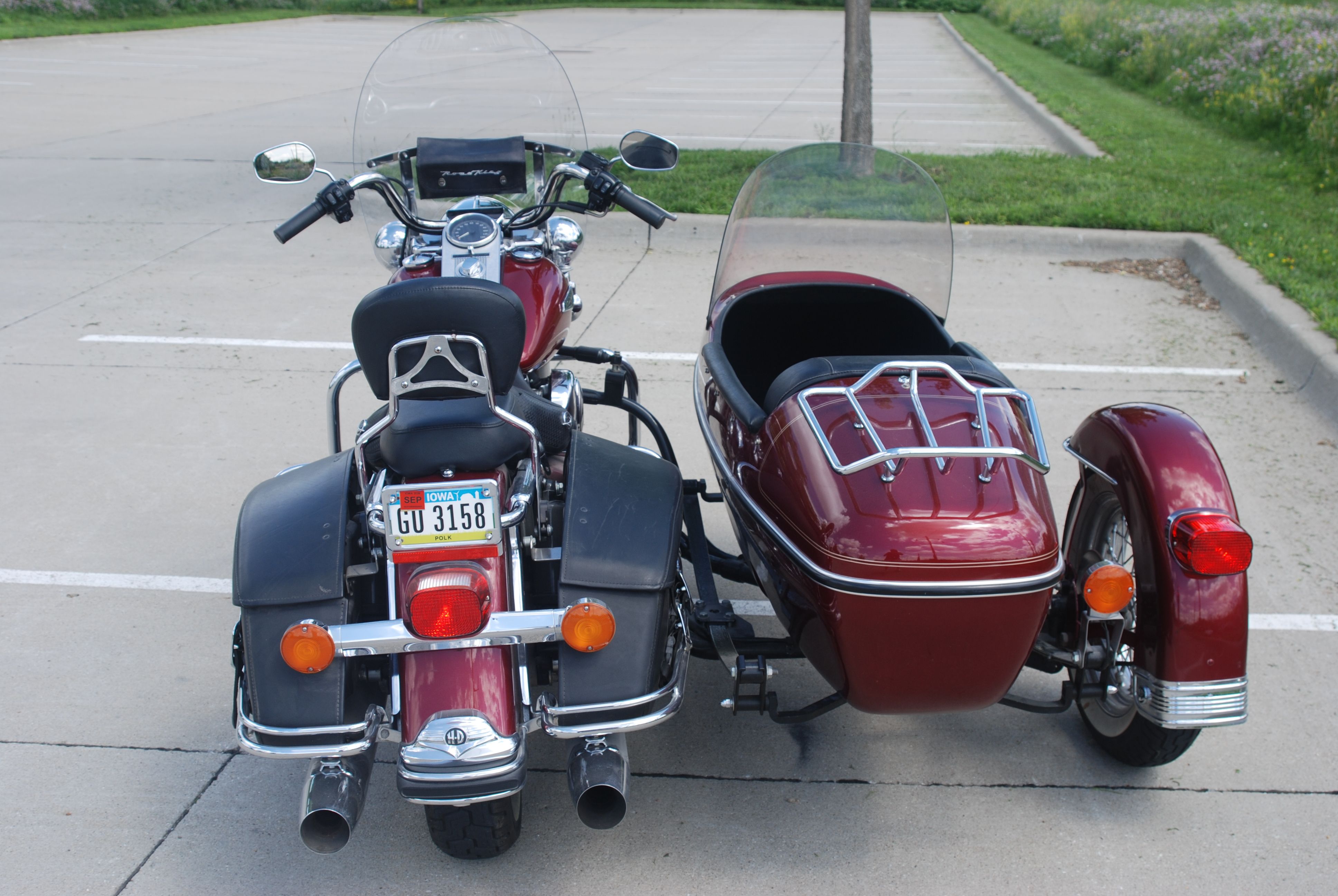 2005 Harley-Davidson FLHRCI Road King Classic With Sidecar