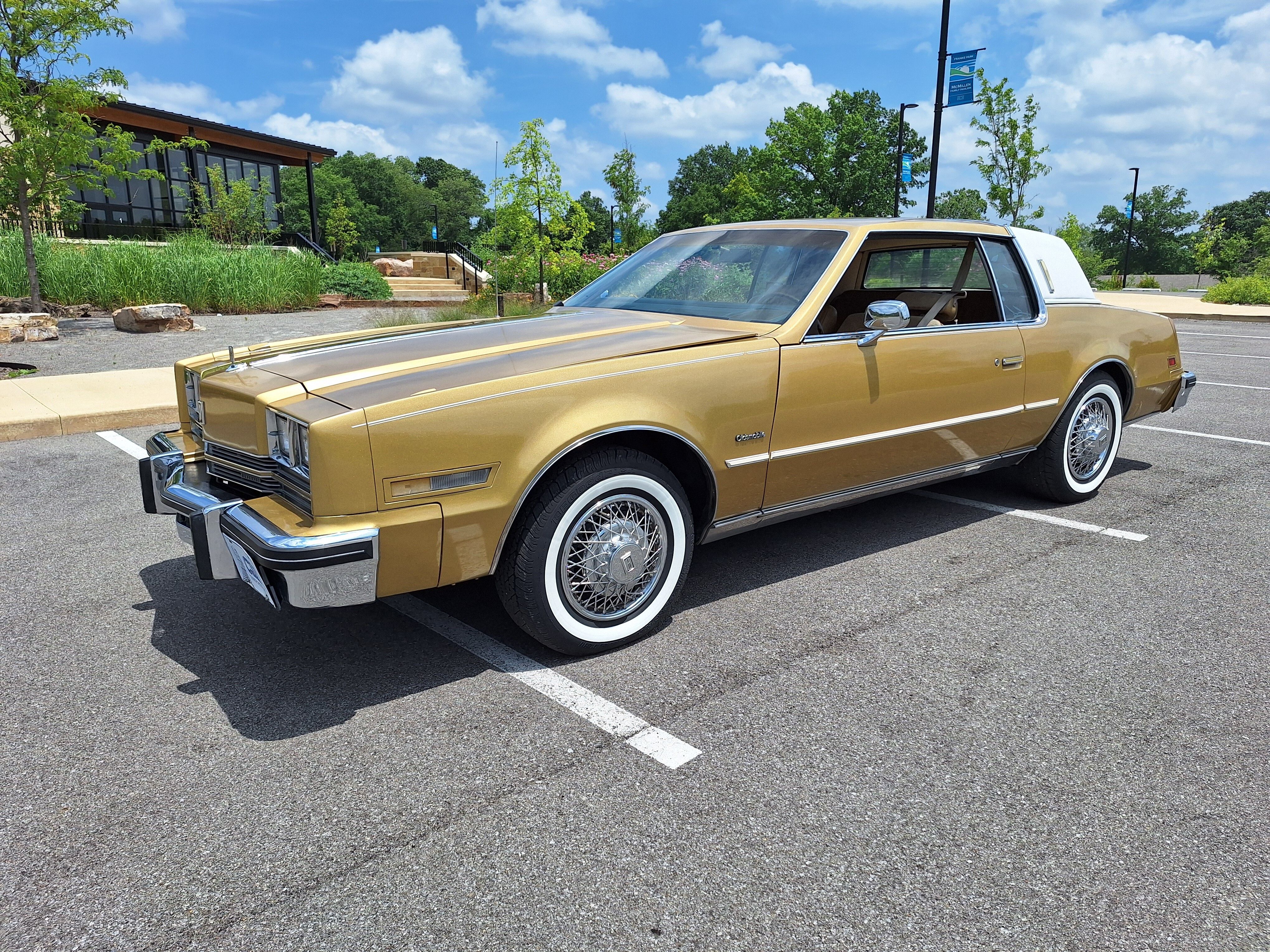1984 Oldsmobile Toronado Brougham