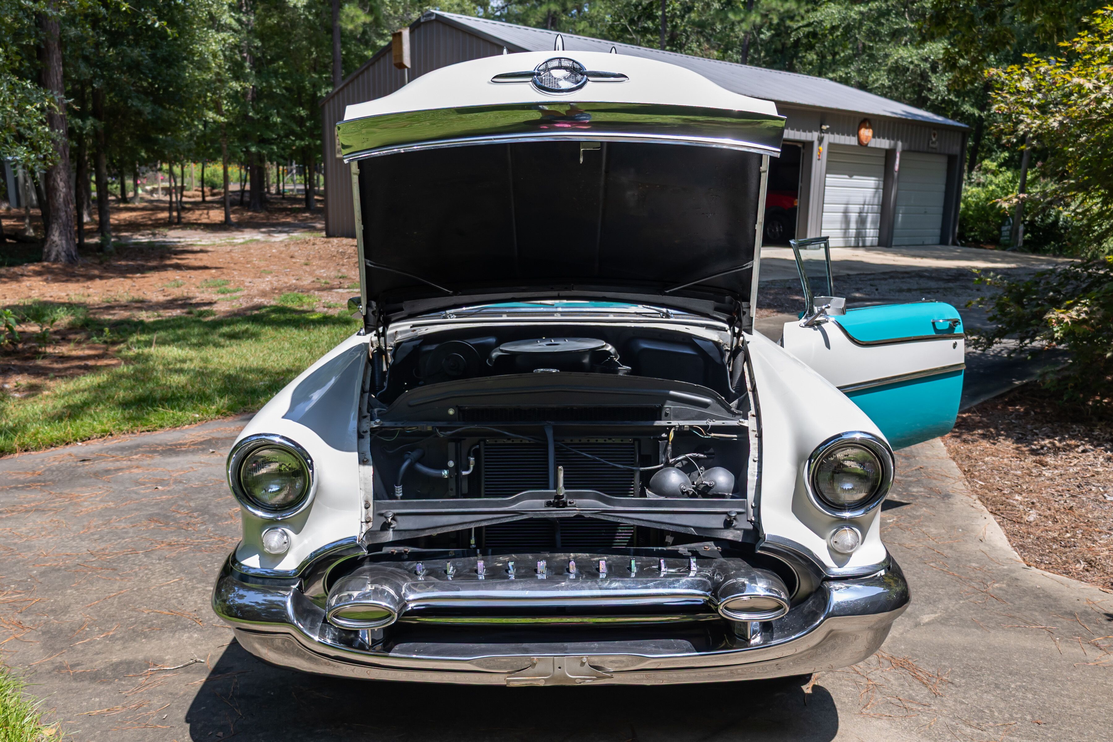 Drop-Top Rocket: Refurbished 1955 Oldsmobile 98 Starfire
