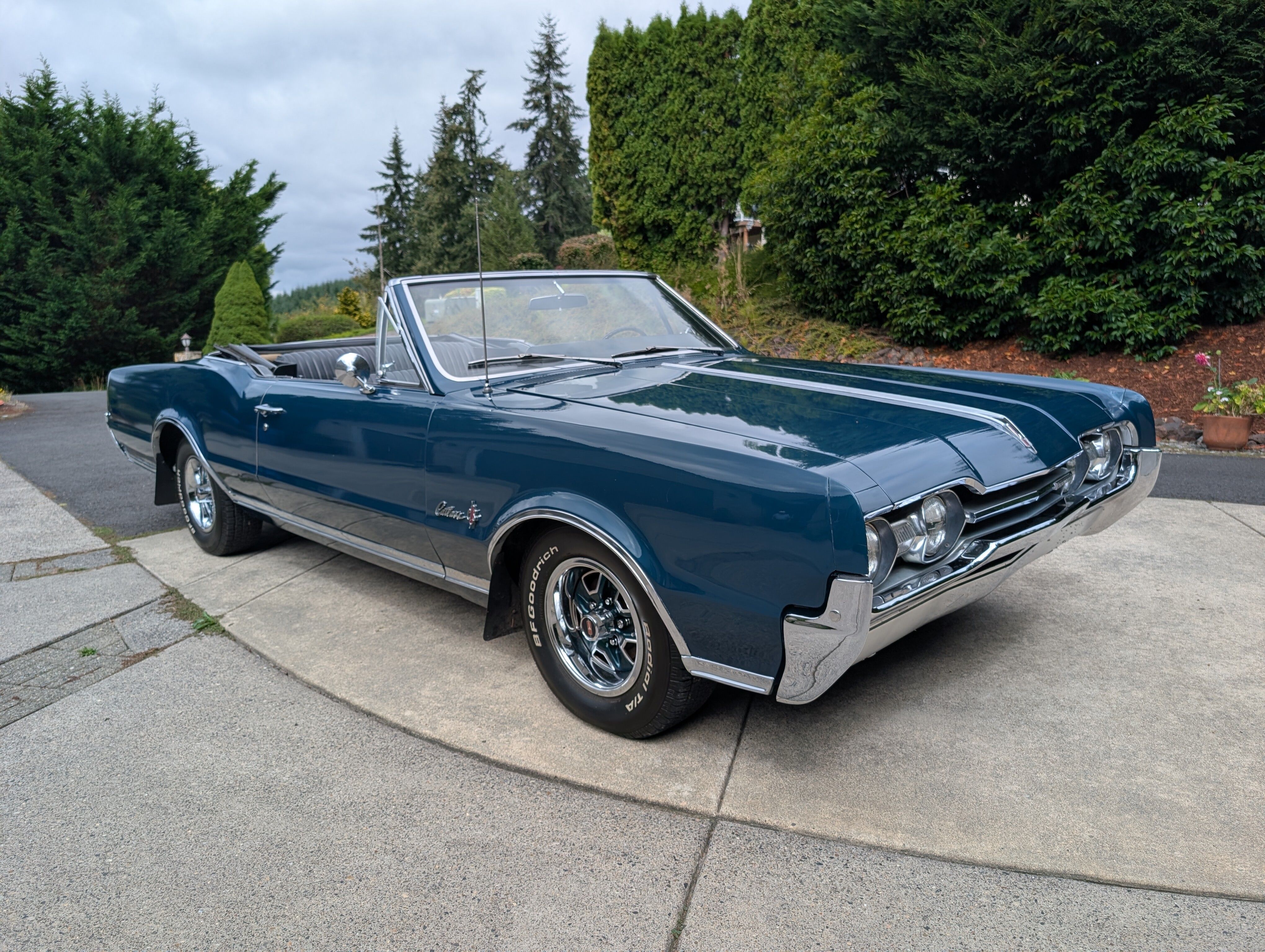 1967 Oldsmobile Cutlass Supreme