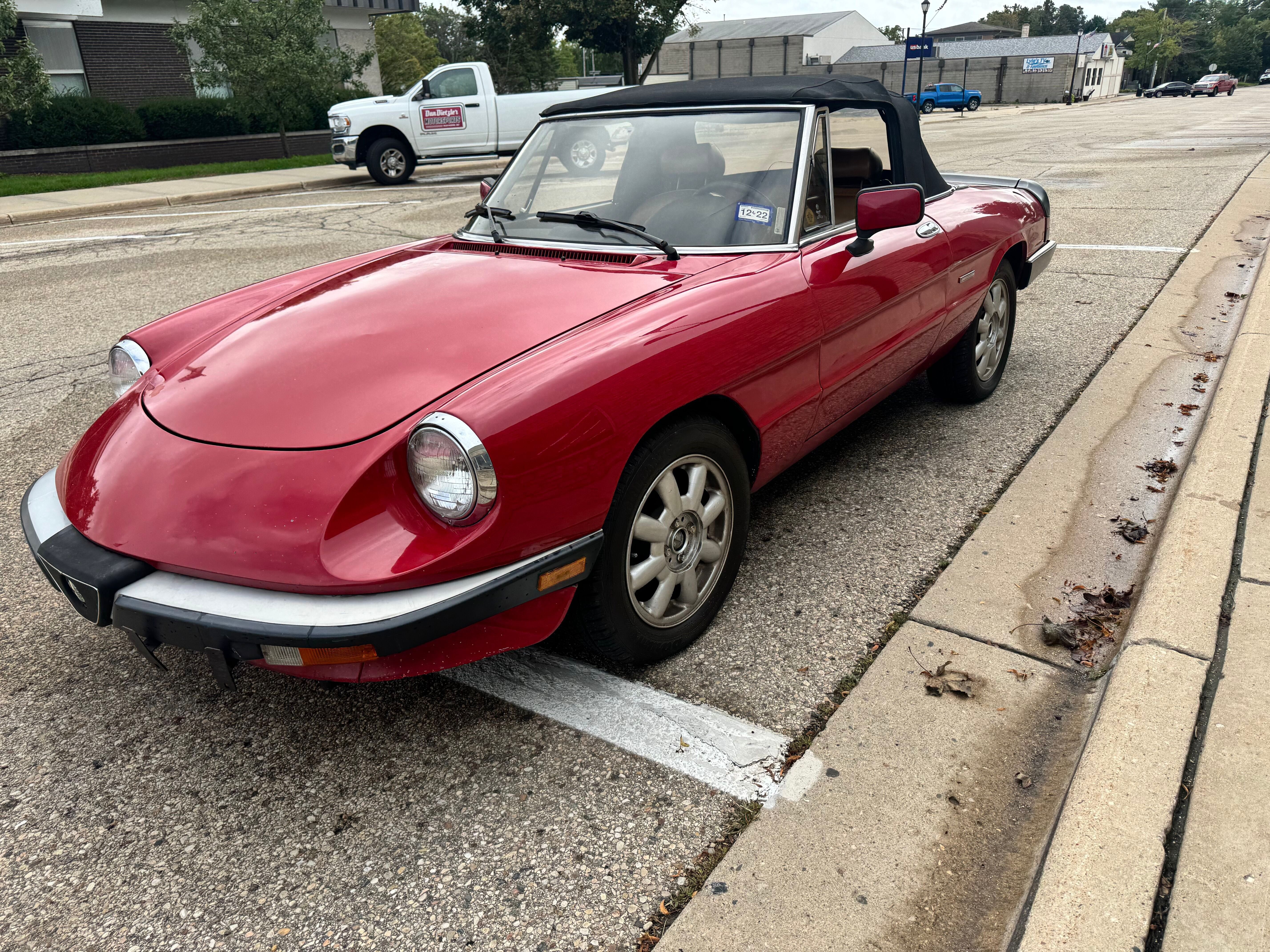No-Reserve 1990 Alfa-Romeo Spider Convertible