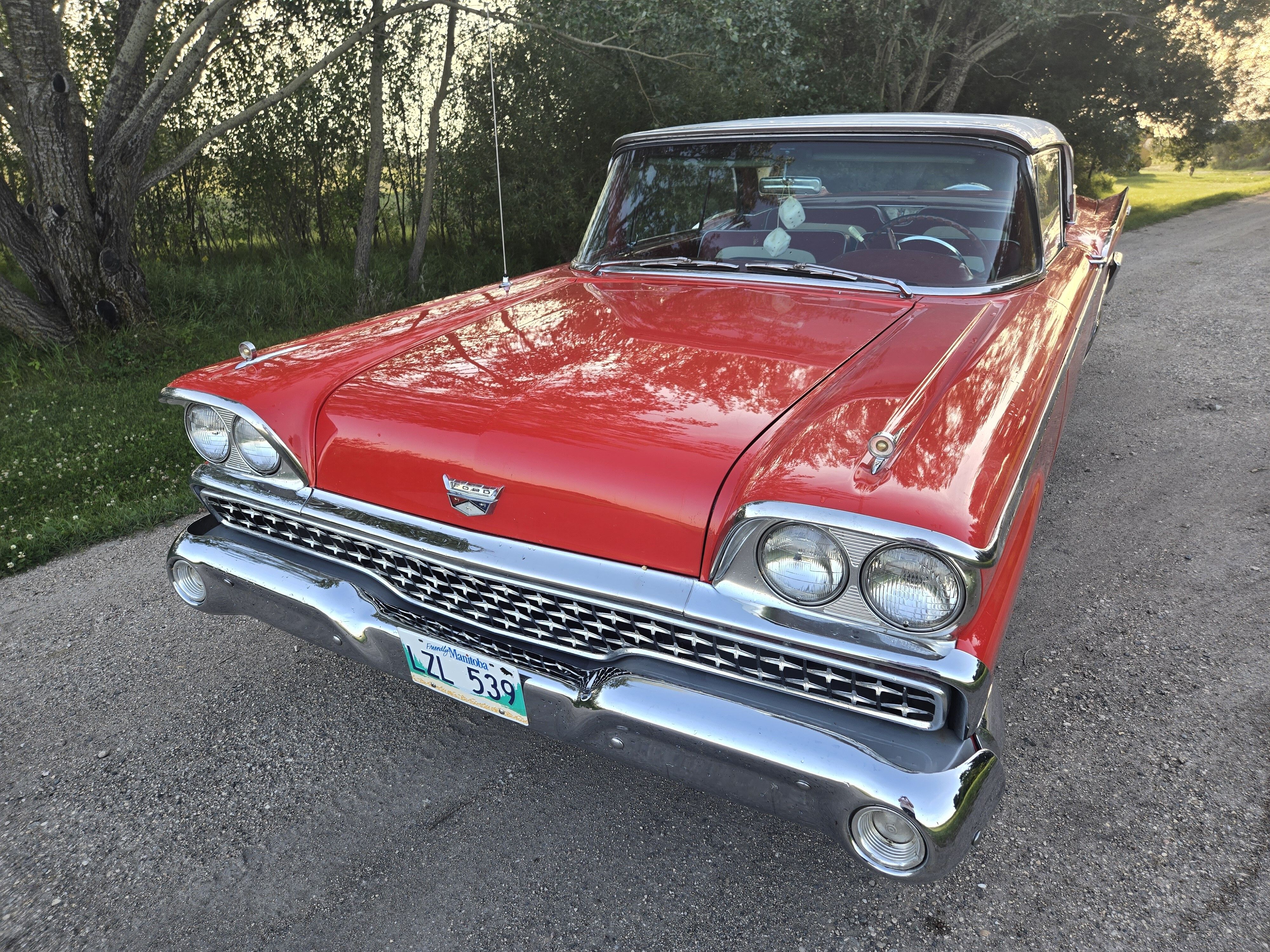Final-Year Example: 1959 Ford Fairlane 500 Skyliner Retractable Hard Top Convertible