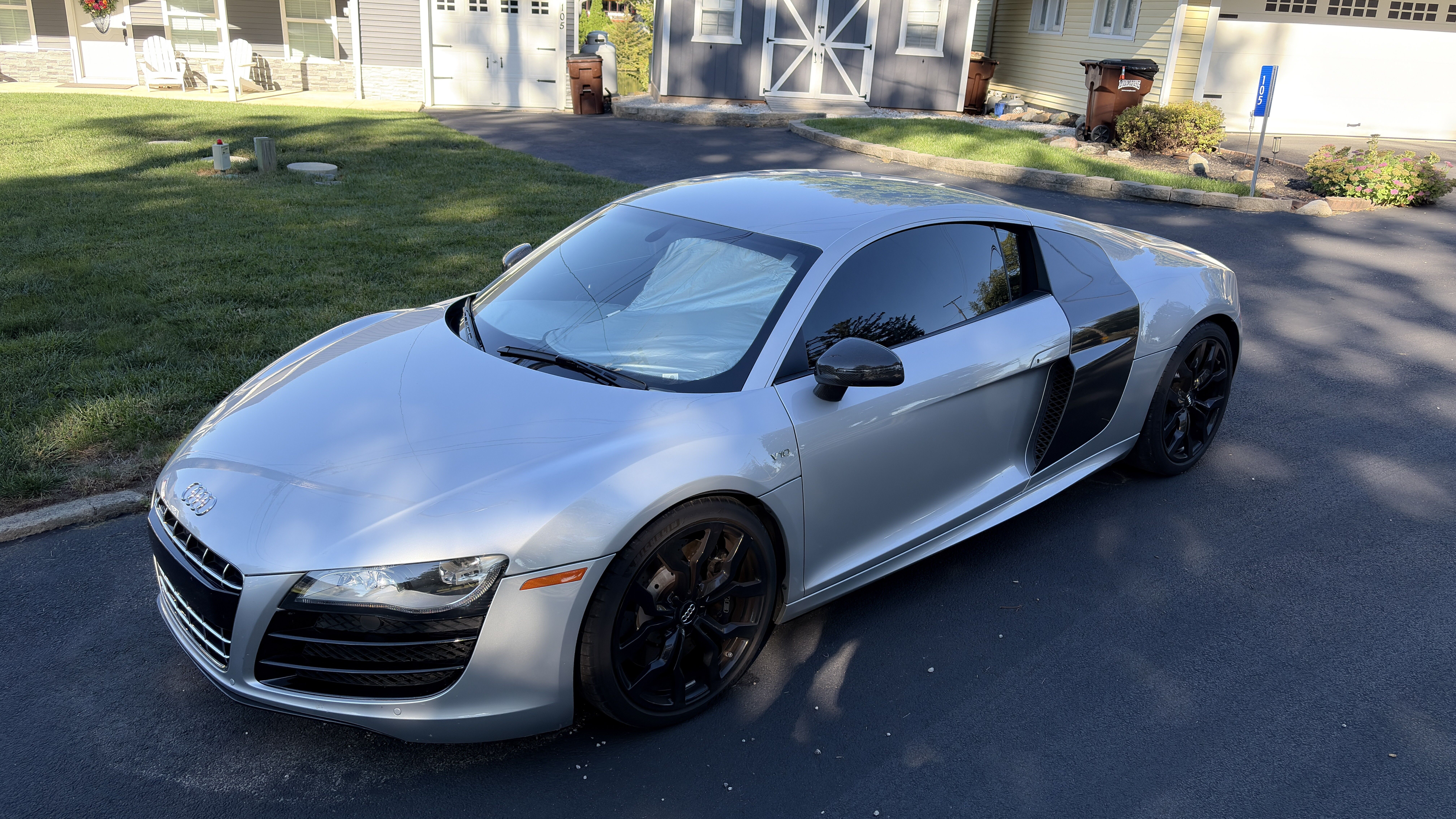 2010 Audi R8 5.2 FSI Quattro V10 With Less Than 35k Miles