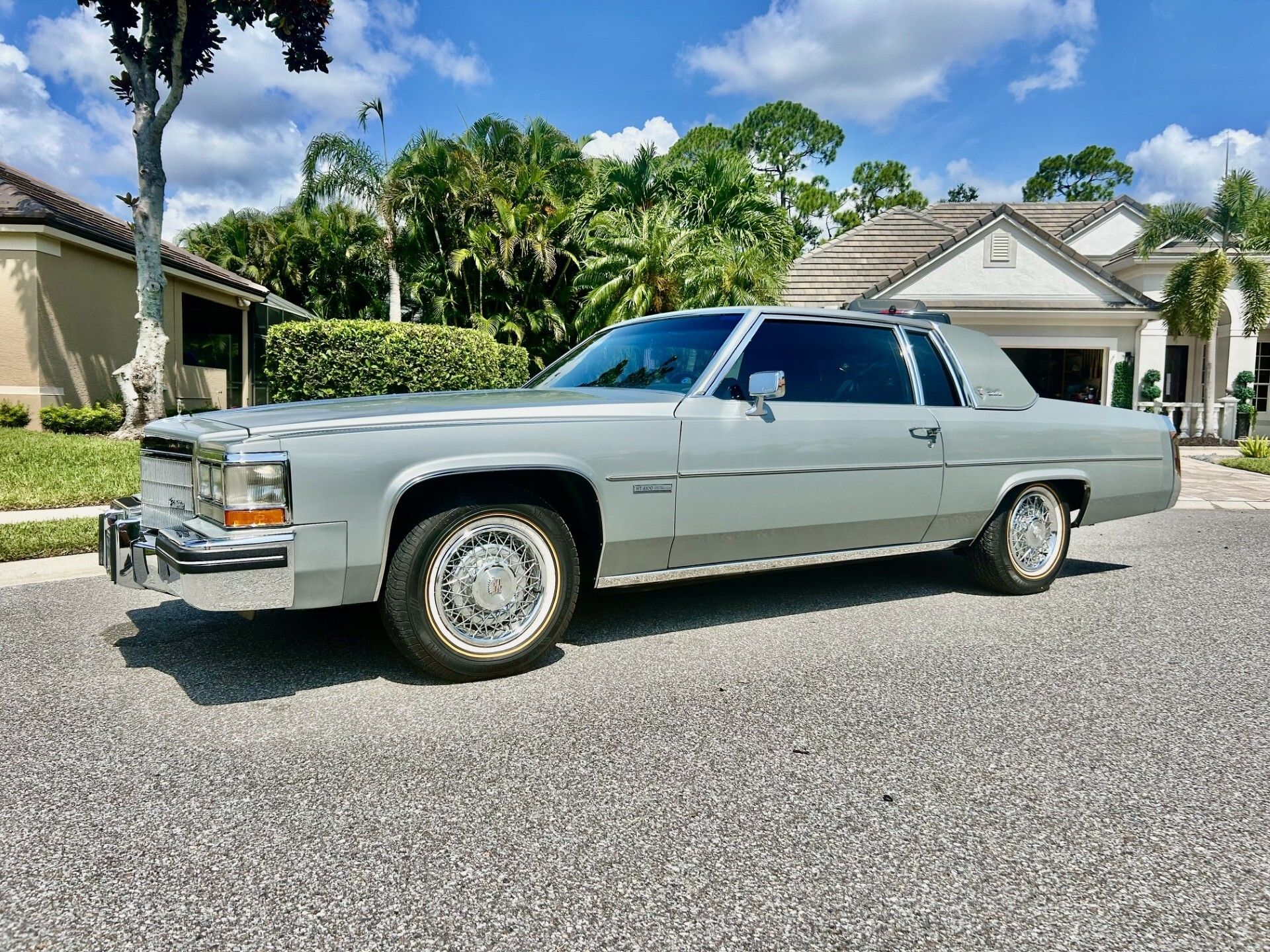 1983 Cadillac Coupe deVille