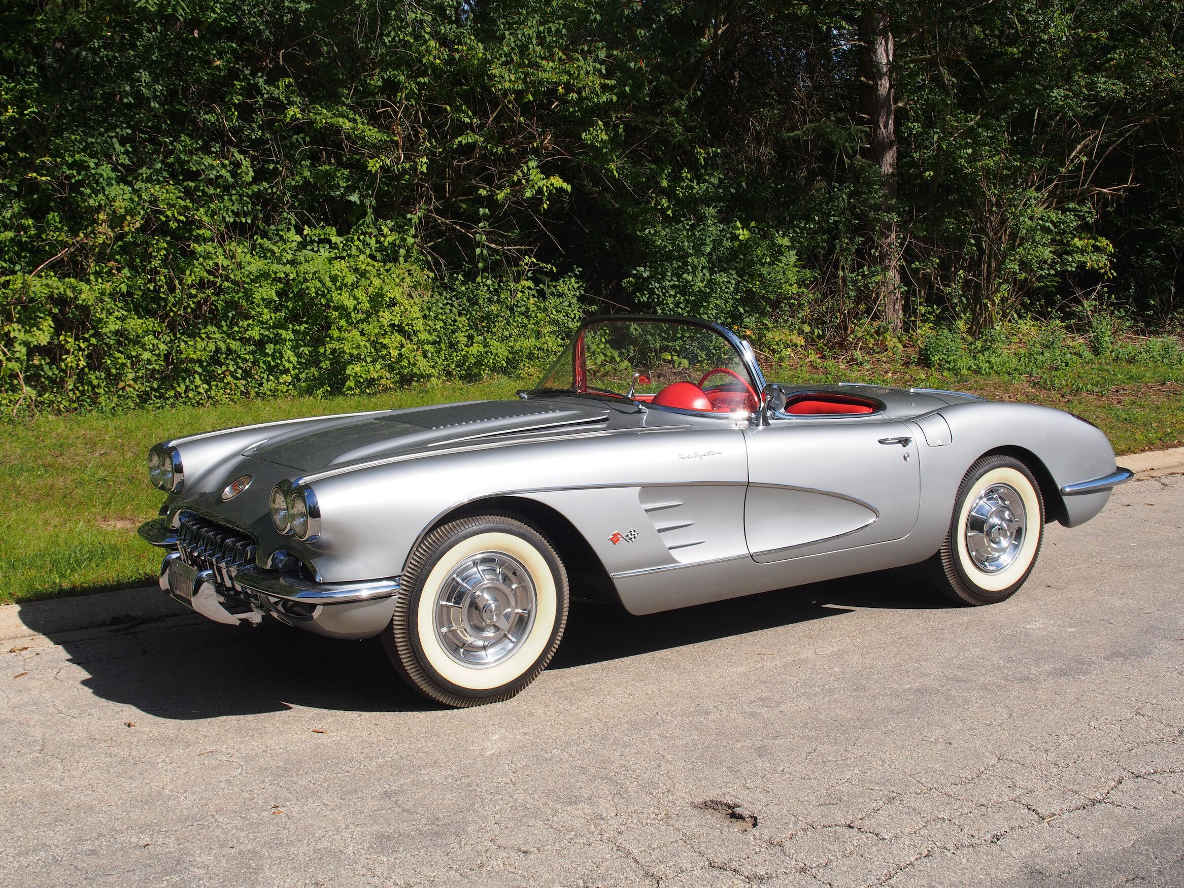 Restored 1958 Chevrolet Corvette With a Fuel-Injected 341 V8