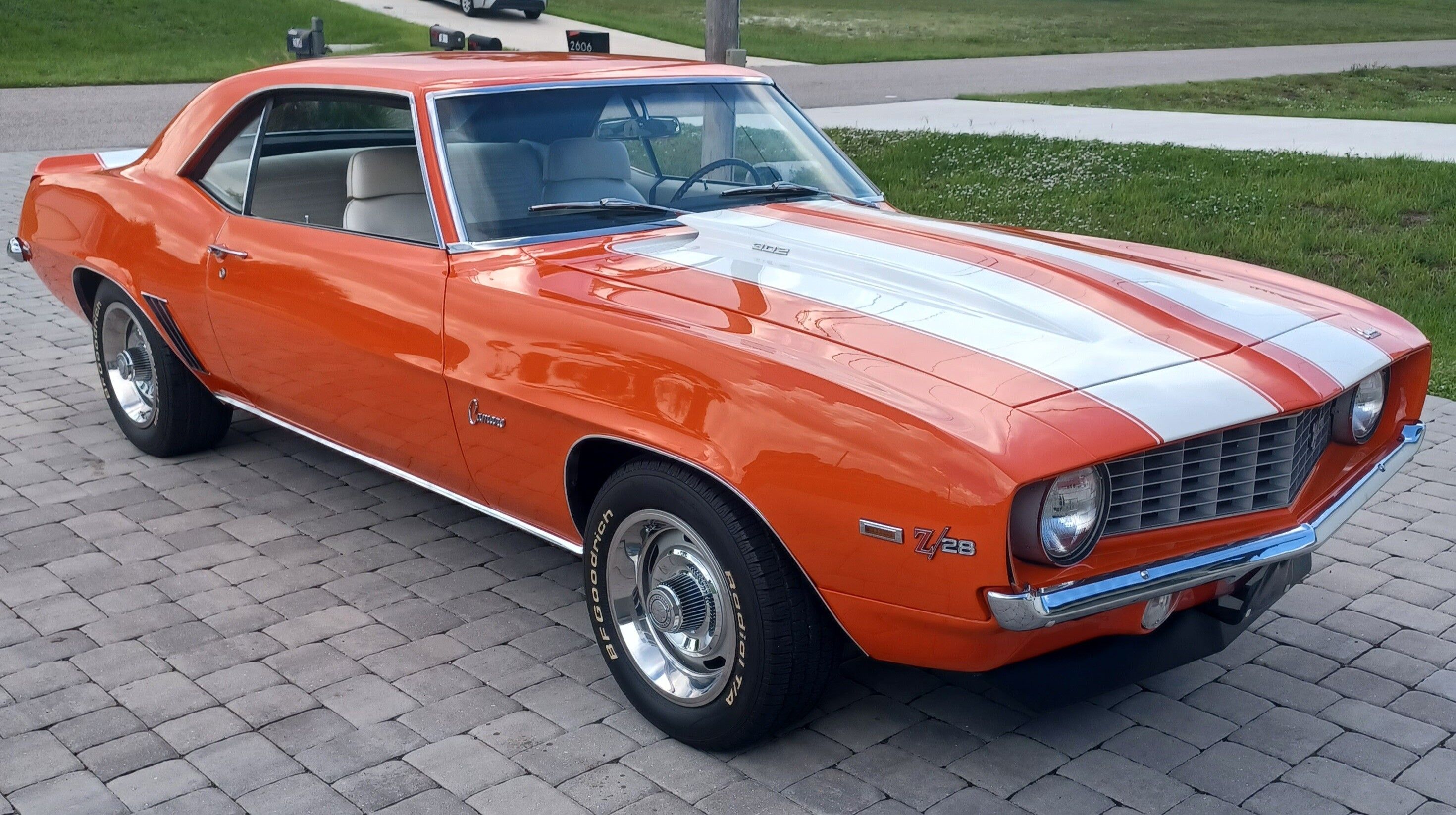 Restored 1969 Chevrolet Camaro Z/28 With a Replacement Small-Block V8 ...
