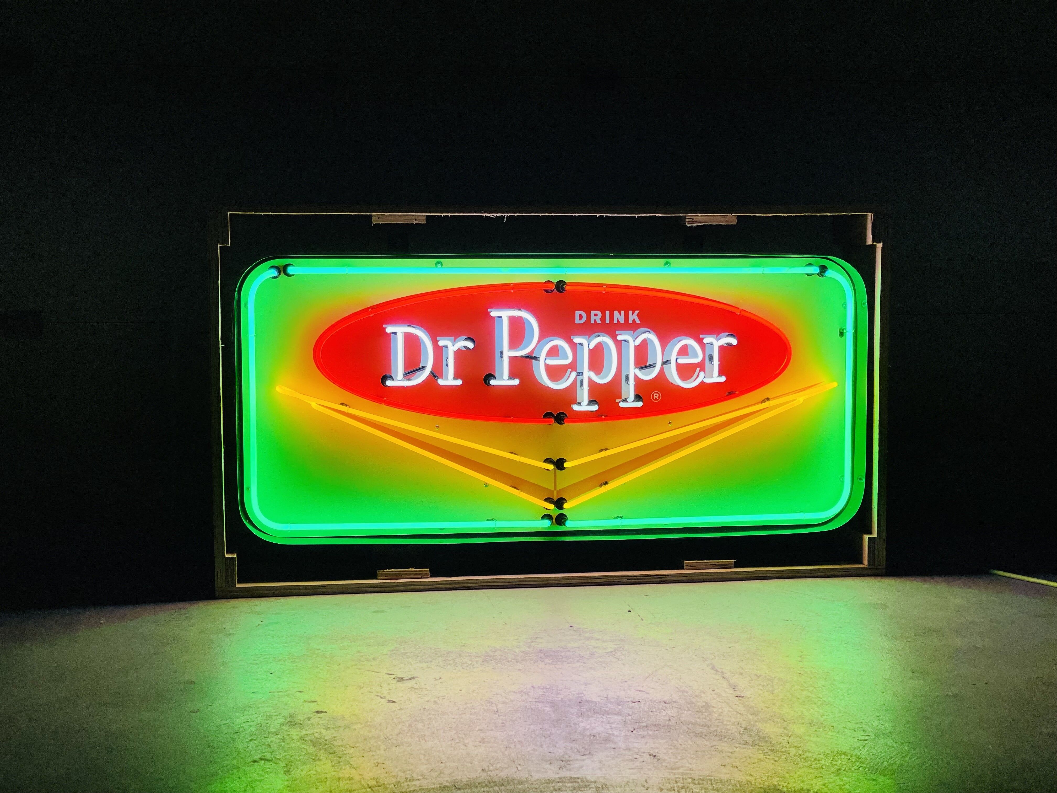 【ドクターペッパーDr Pepperネオンサイン】 Dr. Pepper Neon Sign | Hemmings
