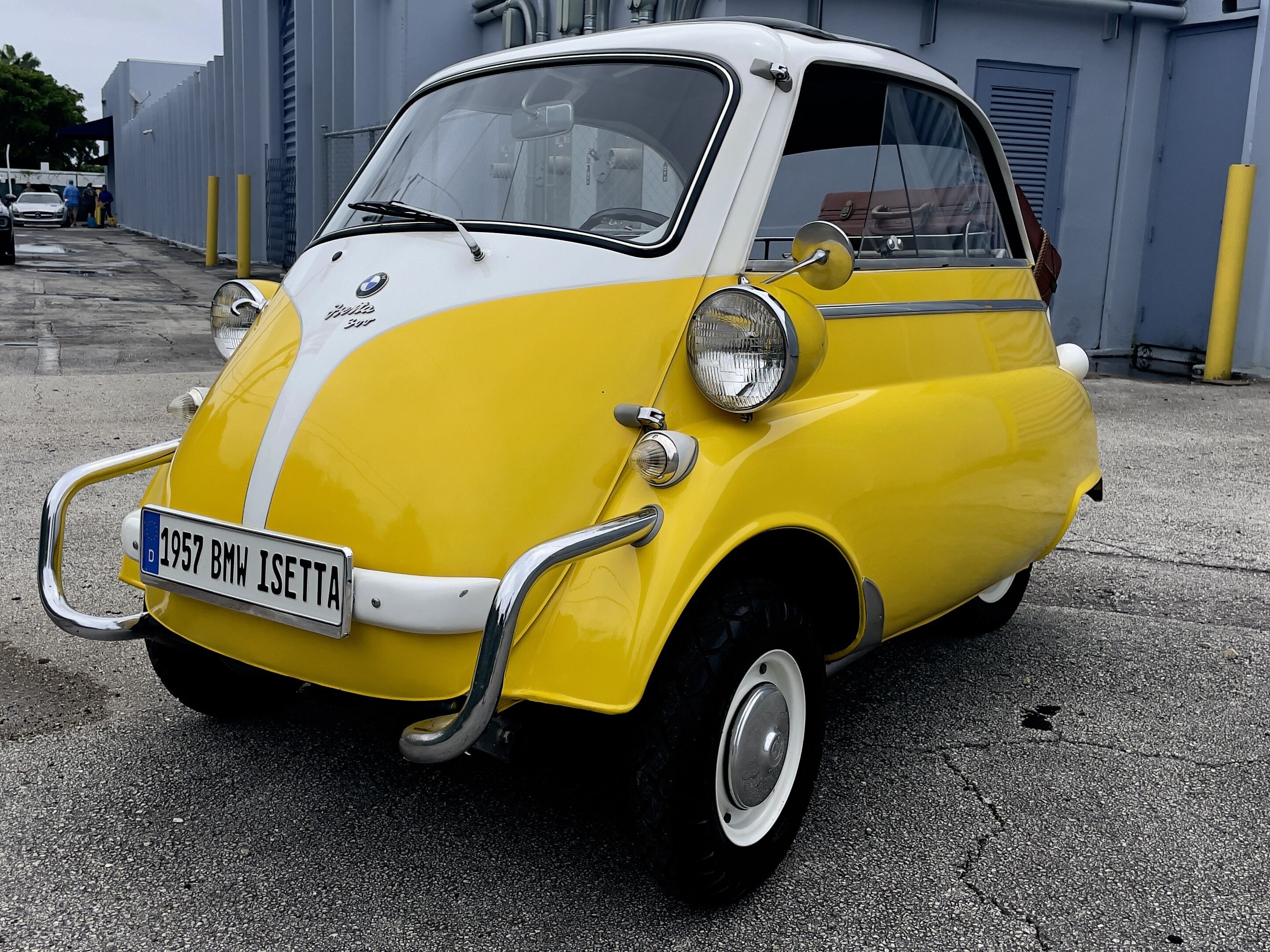 Sold - Restored Microcar: 1957 BMW Isetta 300 - Hemmings.com